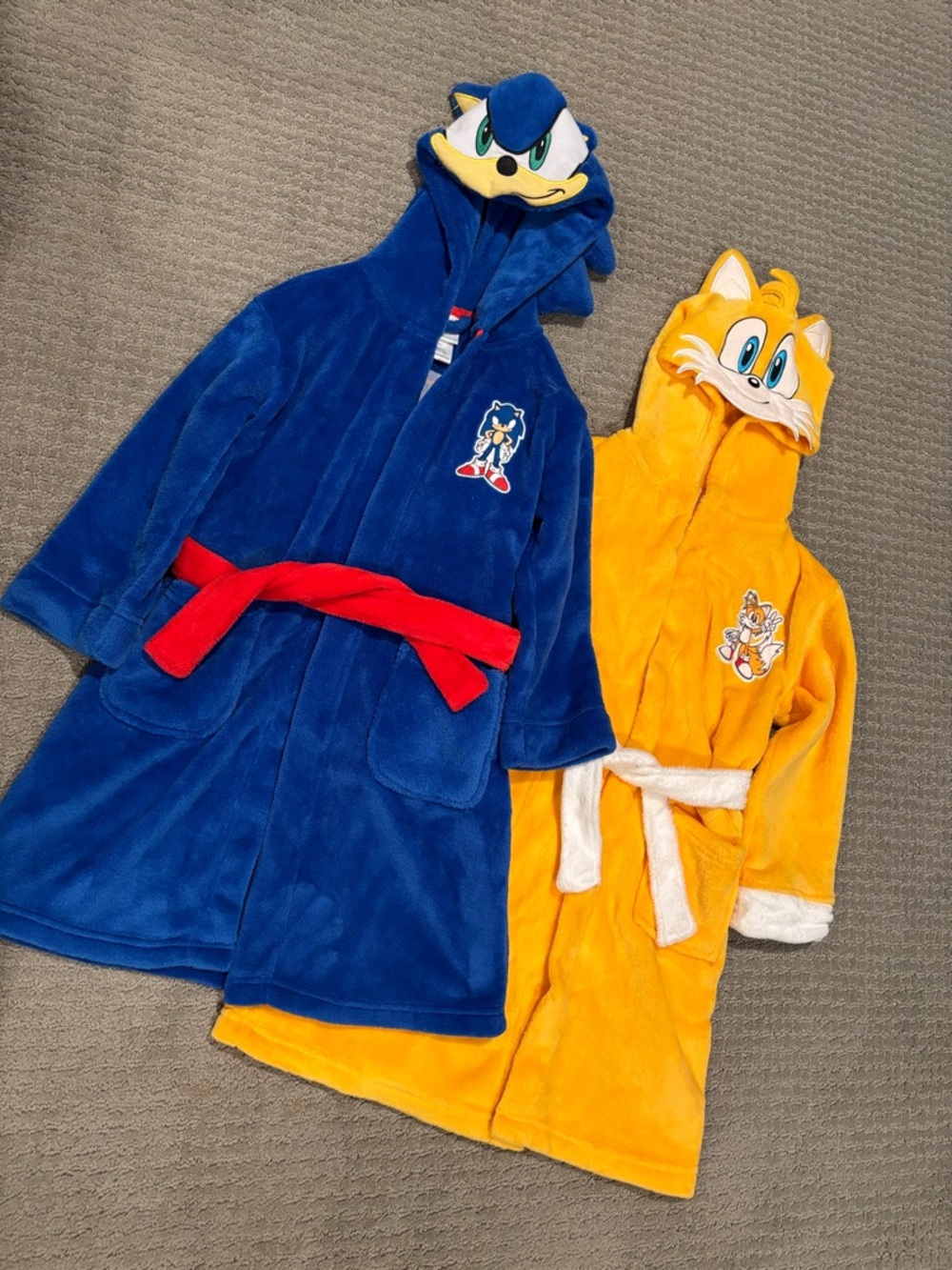 Sonic Kids Hooded Swim Coverup Robe Bundle Small